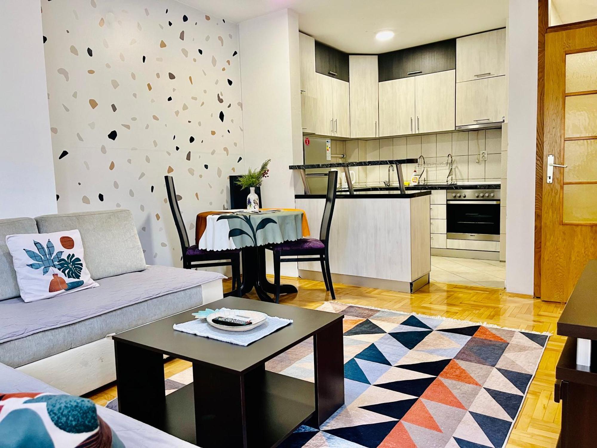 Nancy Apartment Скопие Екстериор снимка